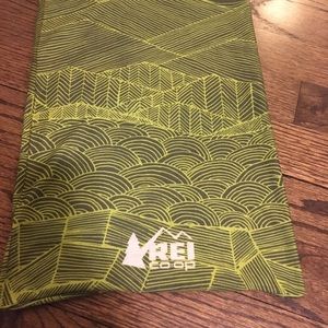 REI neck scarf/warmer